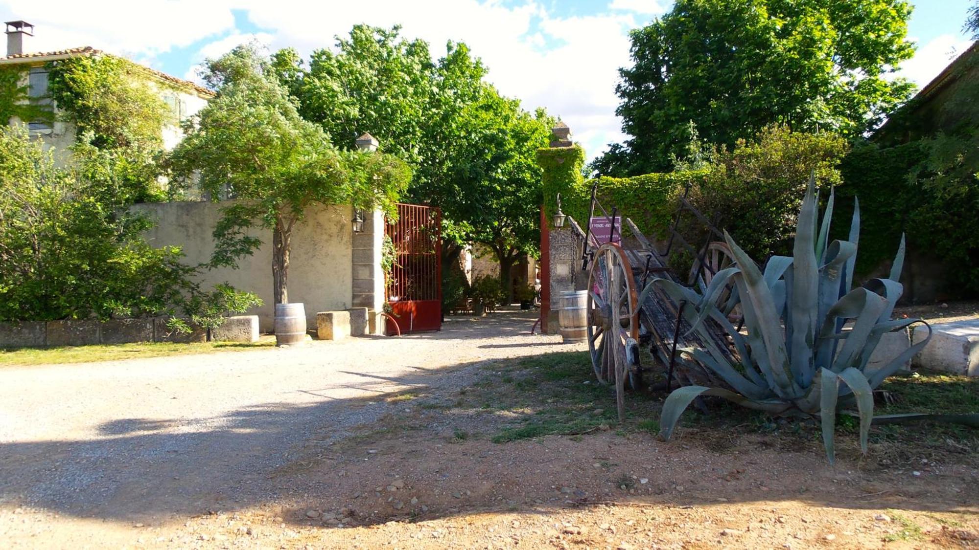 Chateau Le Vergel Authenac Ginestas Rum bild